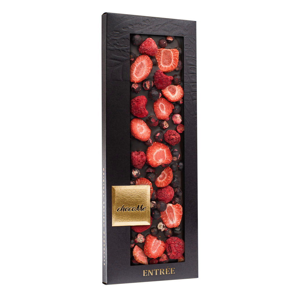 chocoMe Dark chocolate V66% black currant strawberry slices whole raspberry 2x110g